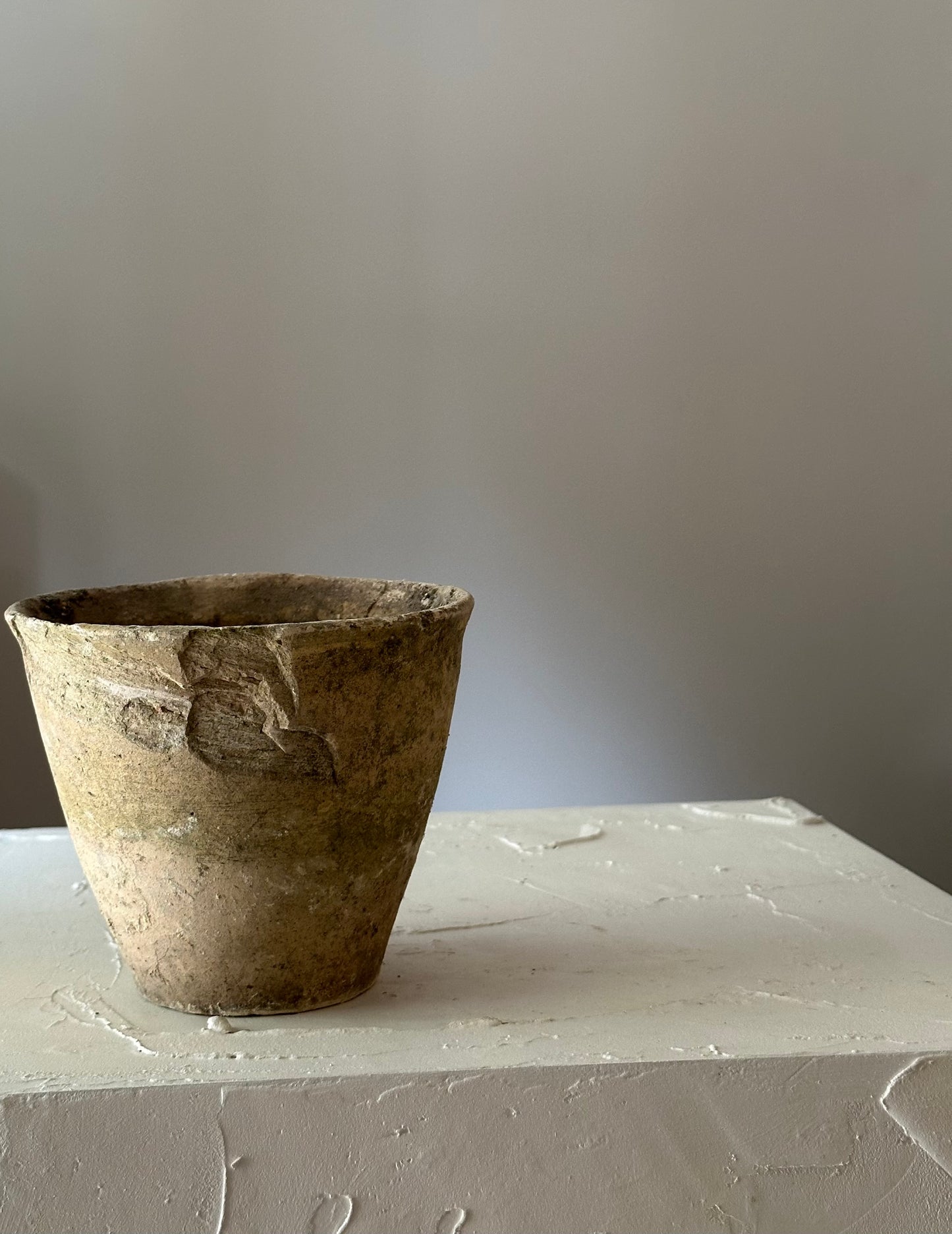 Weathered French Terracotta Pot No. 09