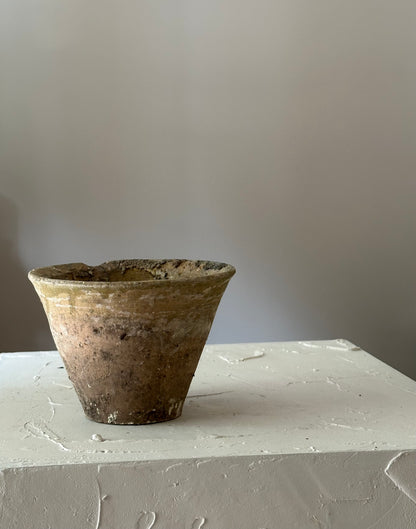 Weathered French Terracotta Pot No. 04
