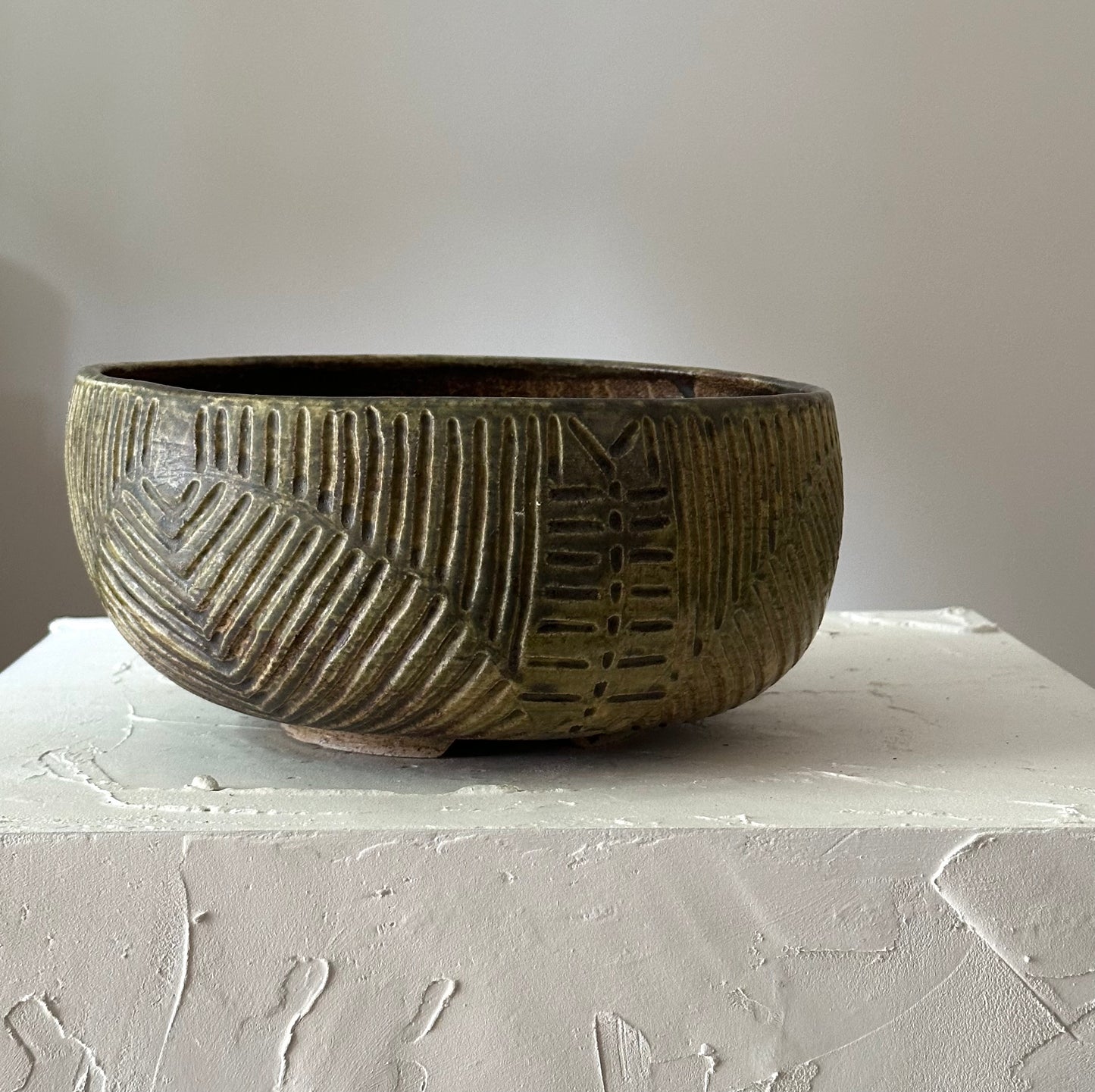 Hand Carved Khaki Studio Pottery Bowl